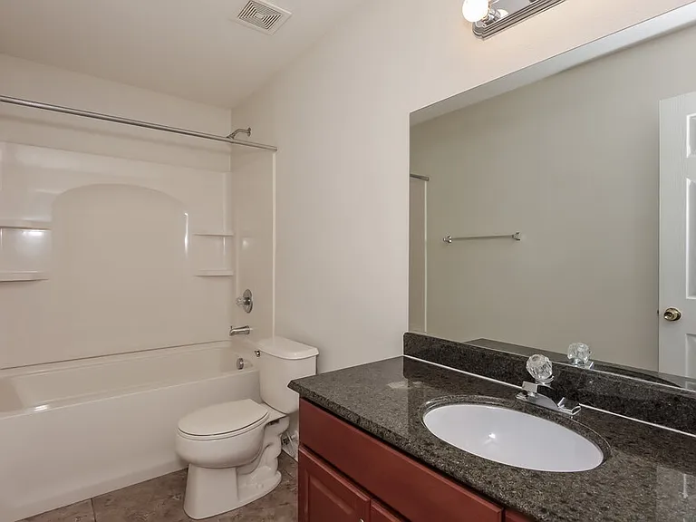 9322 Zincoe Ln — Photo 13