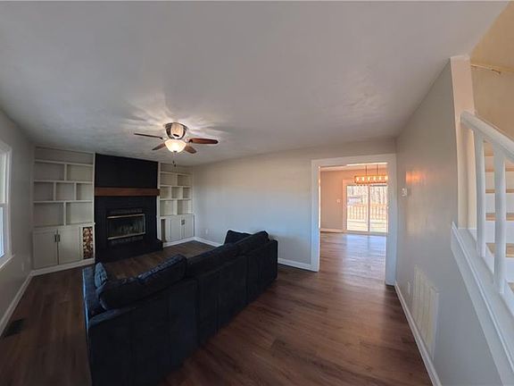 5th image of 1613 Jackson Rd