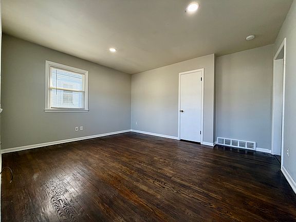 Livingroom with new can lights