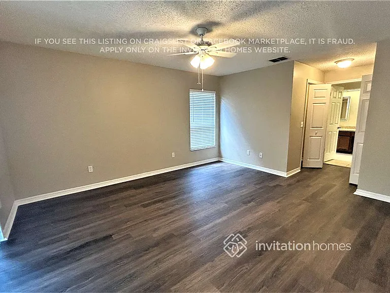 2537 Arborwood Dr — Photo 15