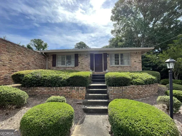 3301 Stonecrest Ct, Atlanta, GA 30340