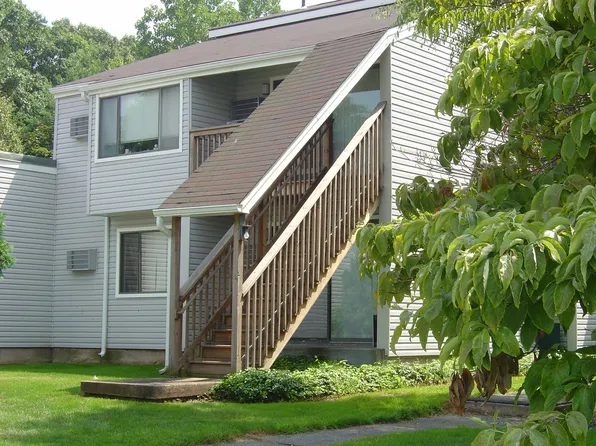 Woodmere Place