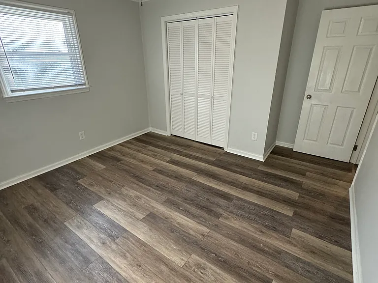 434 E Jennings St — Photo 14