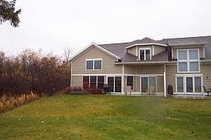 1st image of 4524 Birchmont Dr NE