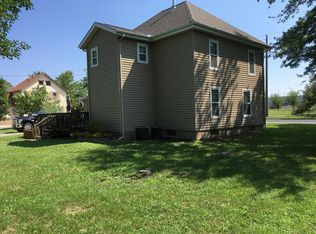 309 S Ridge Rd, Hesston, KS 67062