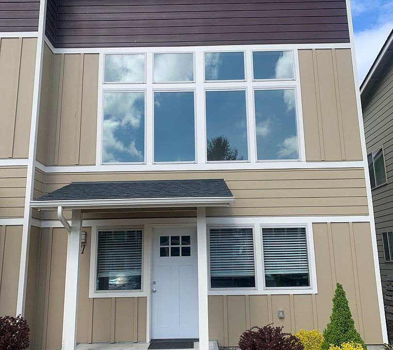 1st image of 29-31 W Pointe Dr #Fa61982c0
