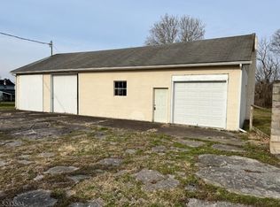 0 Lows Hollow Rd, Stewartsville, NJ 08886