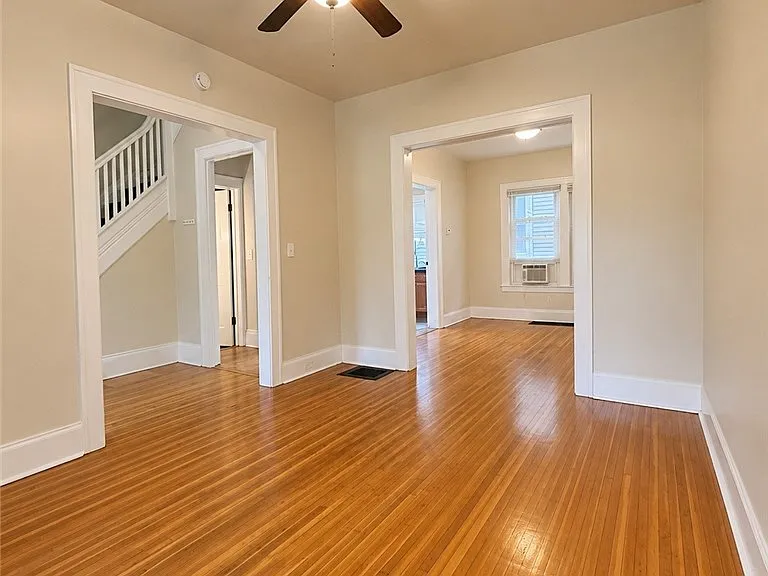 1176 Monroe Ave — Photo 7