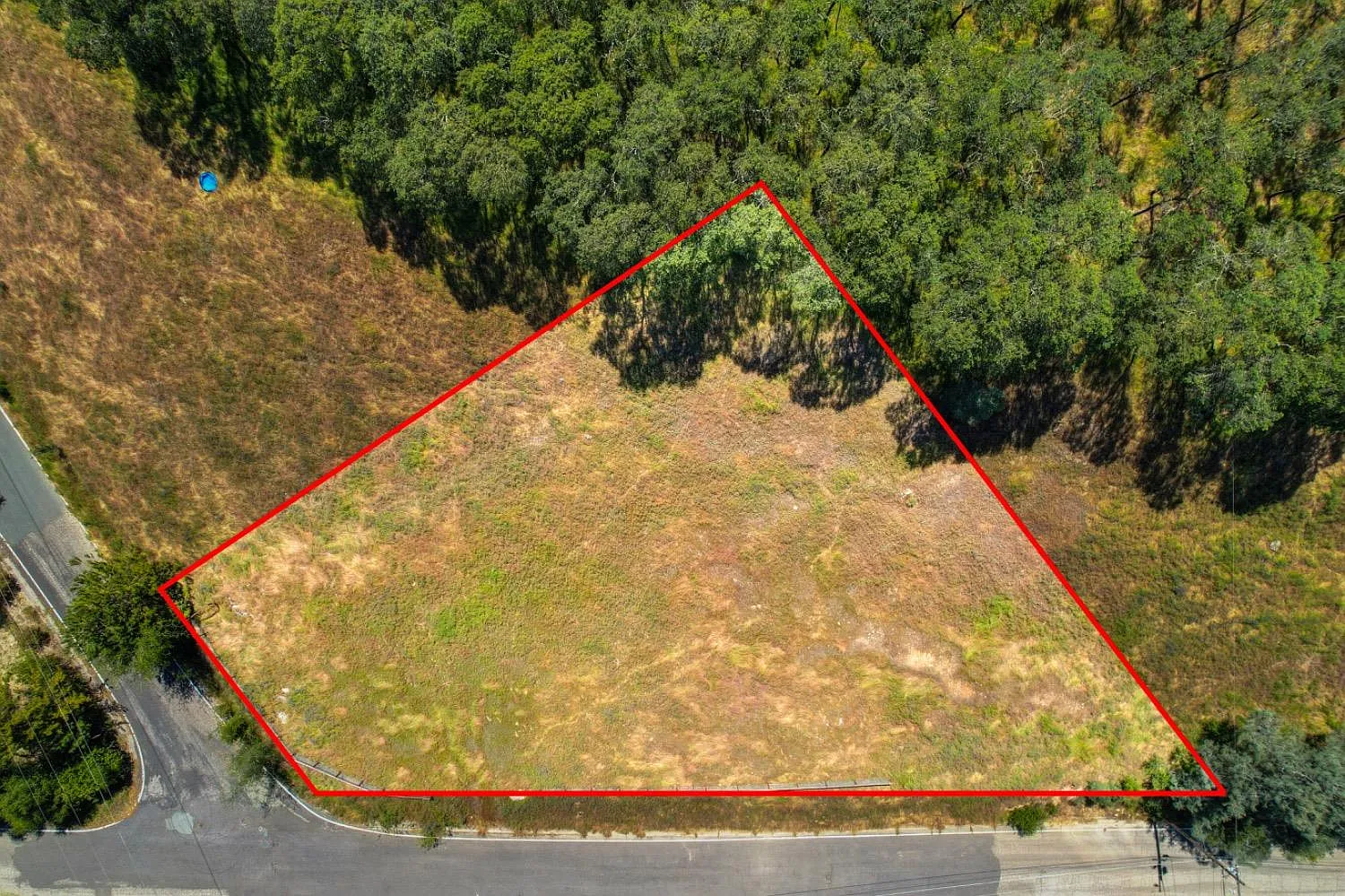 3181 Heinemann Dr photo 1