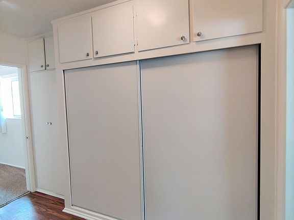 5th image of 11042 Aqua Vista St #5