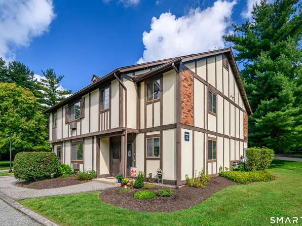 19 Eden Court #19, Brookfield, CT 06804
