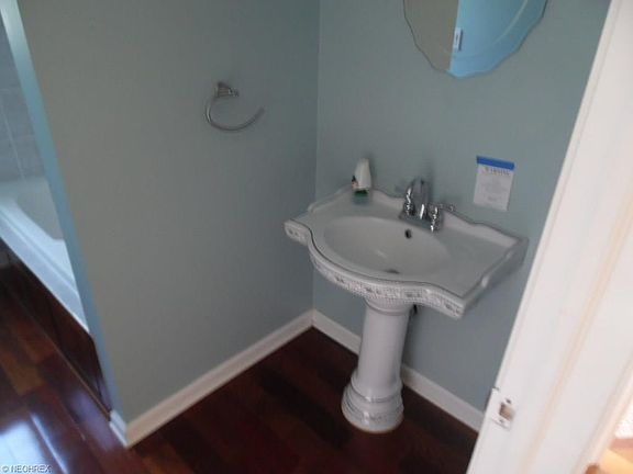 5th image of 1018 Cutters Creek Dr
