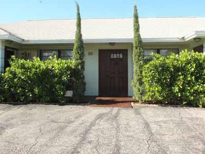 125 Castlewood Drive #1, North Palm Beach, FL, 33408