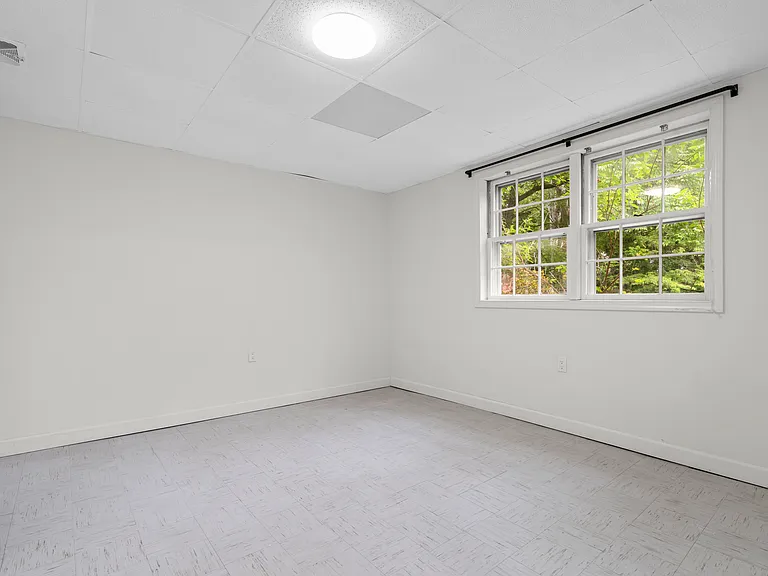 4907 Elsmere Ave — Photo 27
