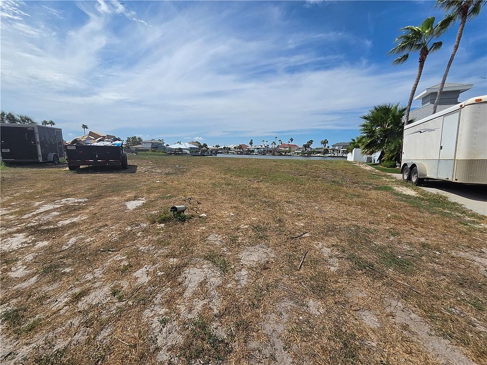 1st image of 13902 Isla Colon