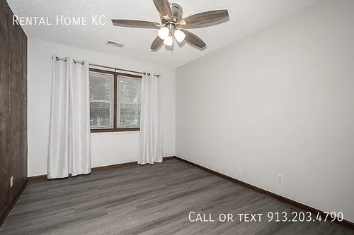 7800 Noland Rd — Photo 26