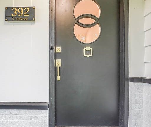 3rd image of 392 Vinewood Ave
