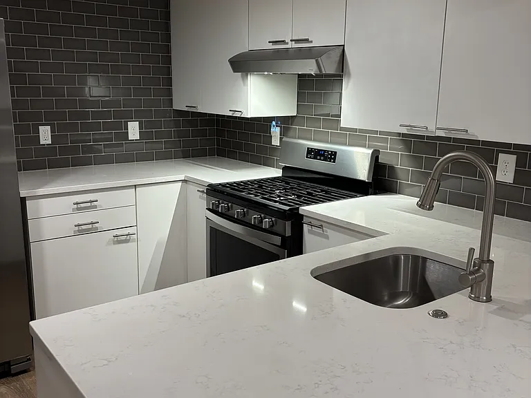 4003 SE Franklin St #B — Photo 2