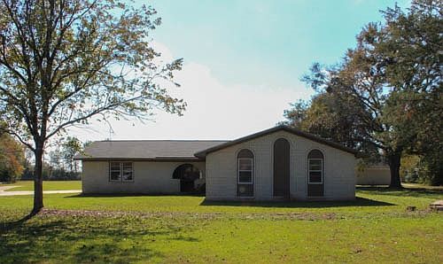 1st image of 252 Blue Meadow Cir
