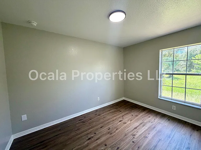 1 Olive Ln — Photo 22