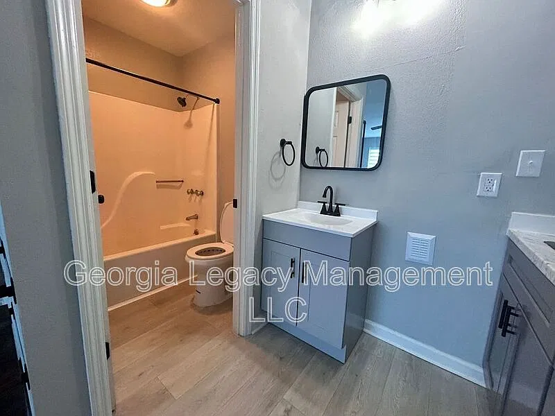 78 Terrace Ave — Photo 1