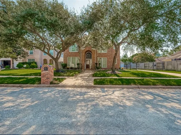 11506 Lakewood Place, Houston, TX 77070