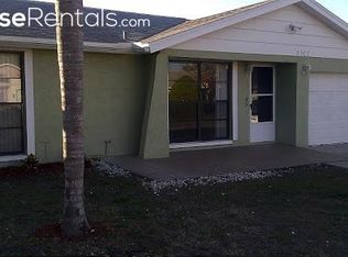 9707 Shalimar Ct, Tampa, FL 33615