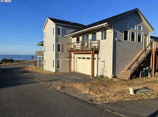 455 5th St, Port Orford, OR