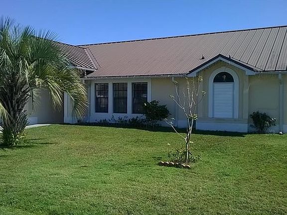 2nd image of 1143 Chesterfield Ct