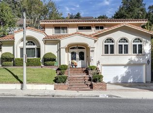 1360 Greenbriar Rd, Glendale, CA 91207