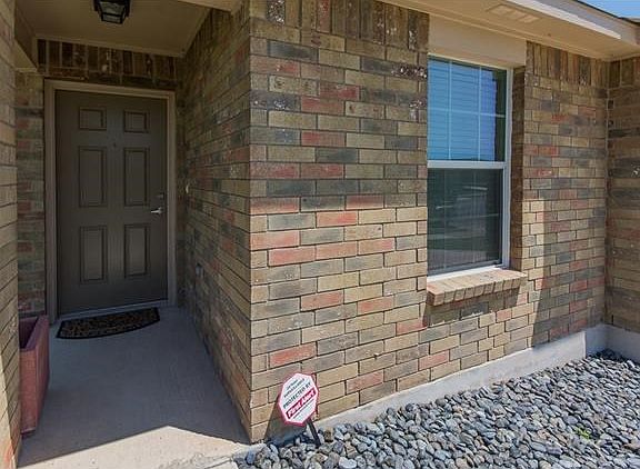 5th image of 6025 Nelson Oaks Dr
