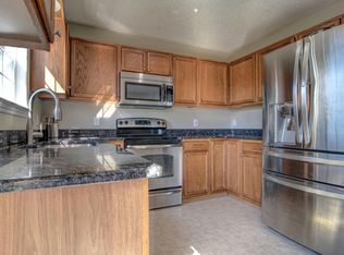 7215 Thurgood Rd, Wilmington, NC 28411