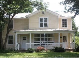 1001 Forge Rd, Lexington, VA 24450