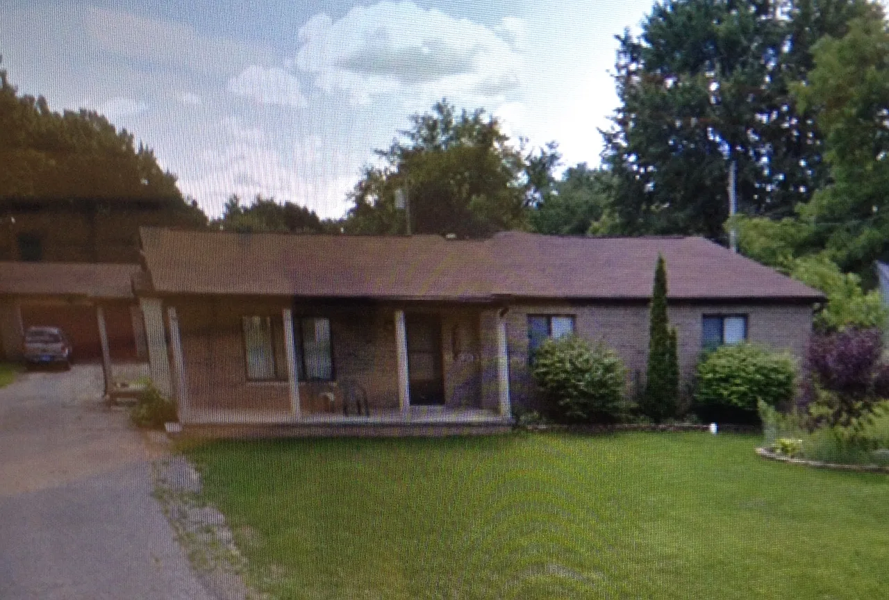 34127 Harlowshire St photo 1
