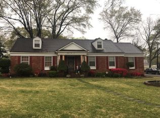 1366 Ridgewood Park Rd, Memphis, TN 38116