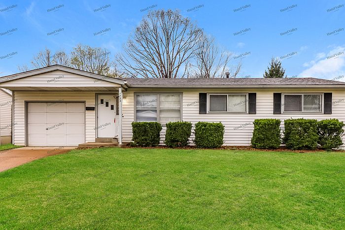 1st image of 1725 Queens Dr