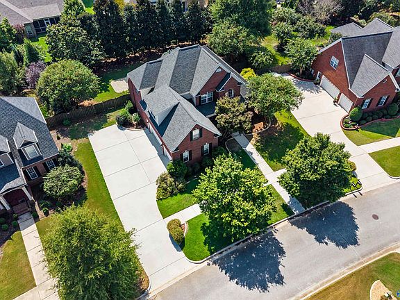 2nd image of 6 America Holly Cir SW