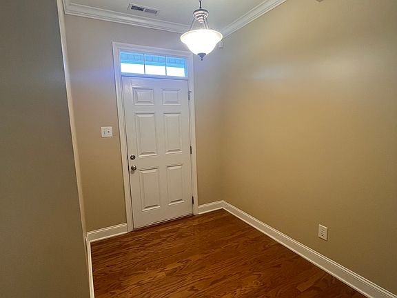 4th image of 5408 Oak Harbor Ln