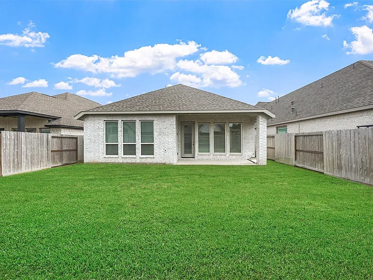 7420 Caprock Canyon Ln — Photo 22