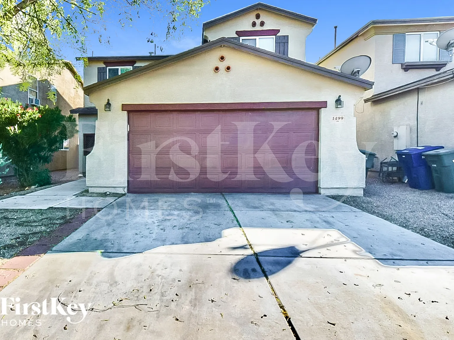 3 bed, 2.5 bath, 1813 sqft, $2,225 — Photo 1