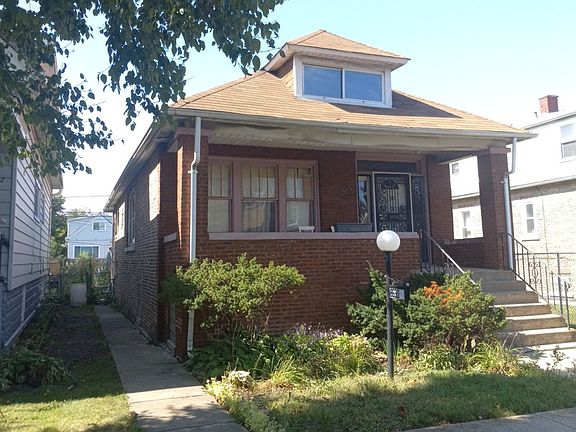 3rd image of 8630 S Kingston Ave