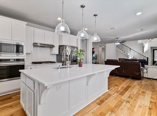 4719 Pin Oak Ct, Aubrey, TX 76227