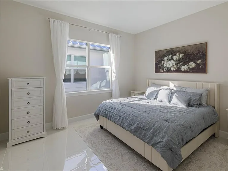 8982 Gustavia Ct — Photo 19