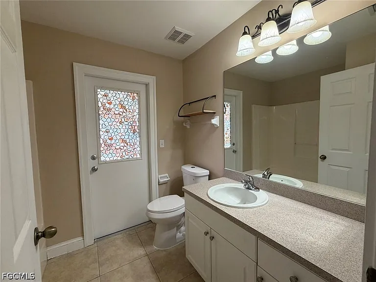 3404 NE 9th Ave — Photo 19