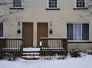 63 Whitfield St, Pontiac, MI 48342