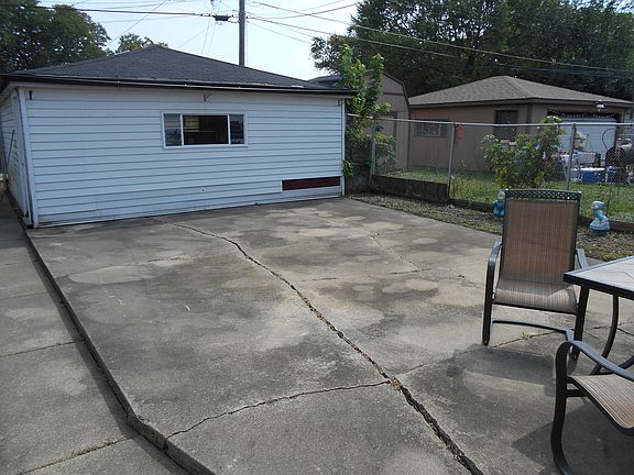 4th image of 14525 S McKinley Ave