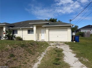 704 Gilbert Ave S, Lehigh Acres, FL 33973