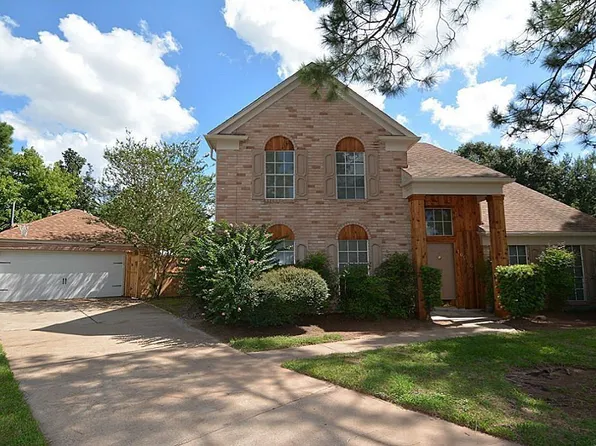 16006 Maple Acres Ct, Houston, TX 77095