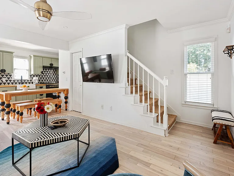 349 N Highland Ave NE #CARRIAGE HOUSE — Photo 7