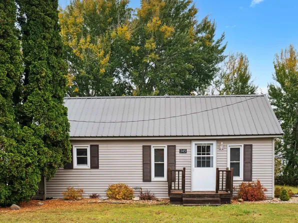 345 Douglas St, Jesup, IA 50648
